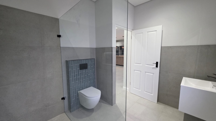 4 Bedroom Property for Sale in Sandown Western Cape